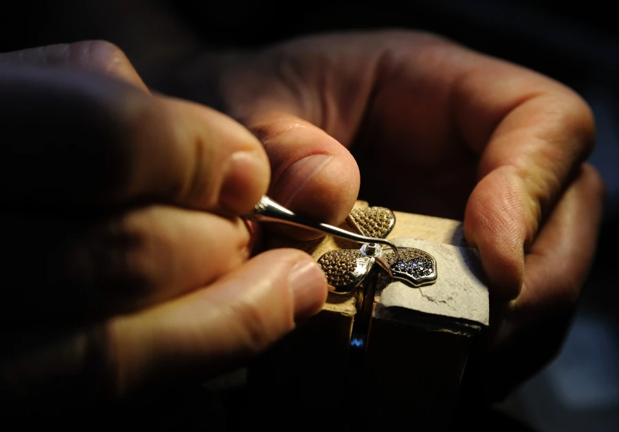 Choosing Metal and Gem Options for Fine Jewelry in Spring Valley, CA Choosing Metal and Gem Options for Fine Jewelry in Spring Valley, CA